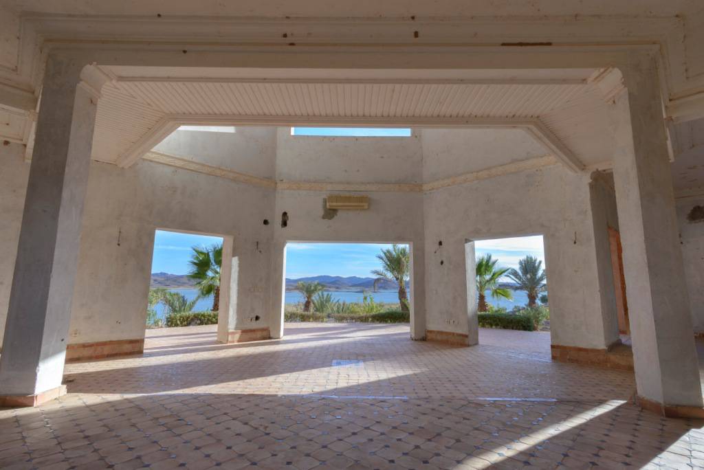 Achat Villa à Bordure de Lac Ouarzazate